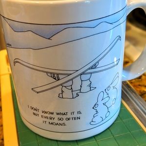 NWOT Ski Issues Mug